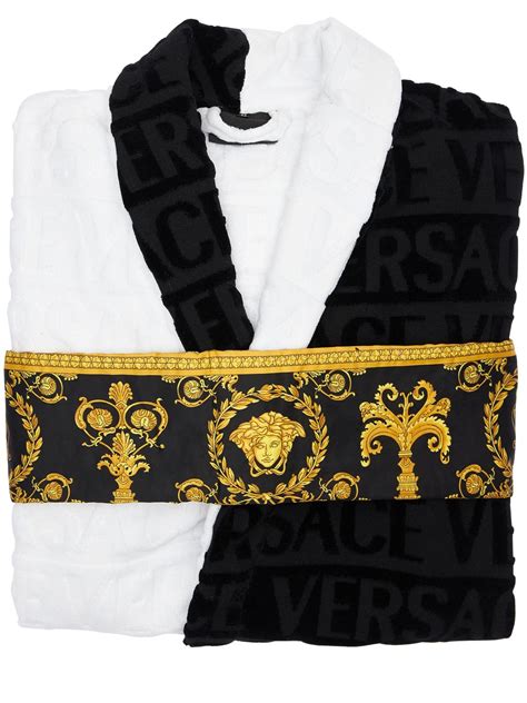 accqpatoio versace|versace clothing company.